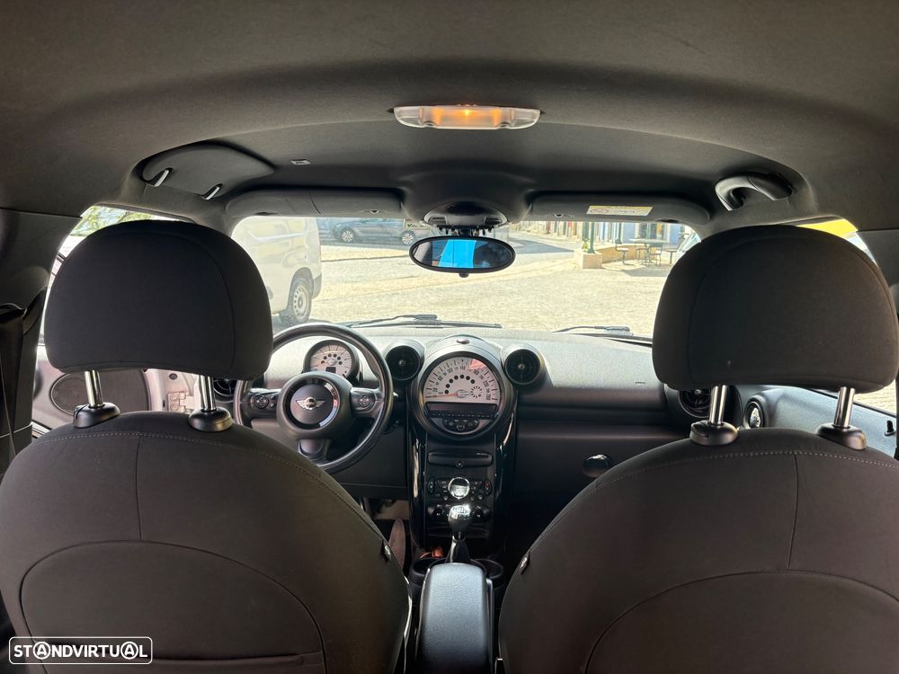 MINI Countryman One D - 24