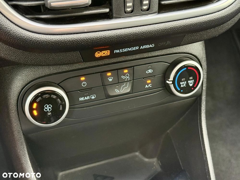 Ford Fiesta 1.1 COOL&CONNECT - 13