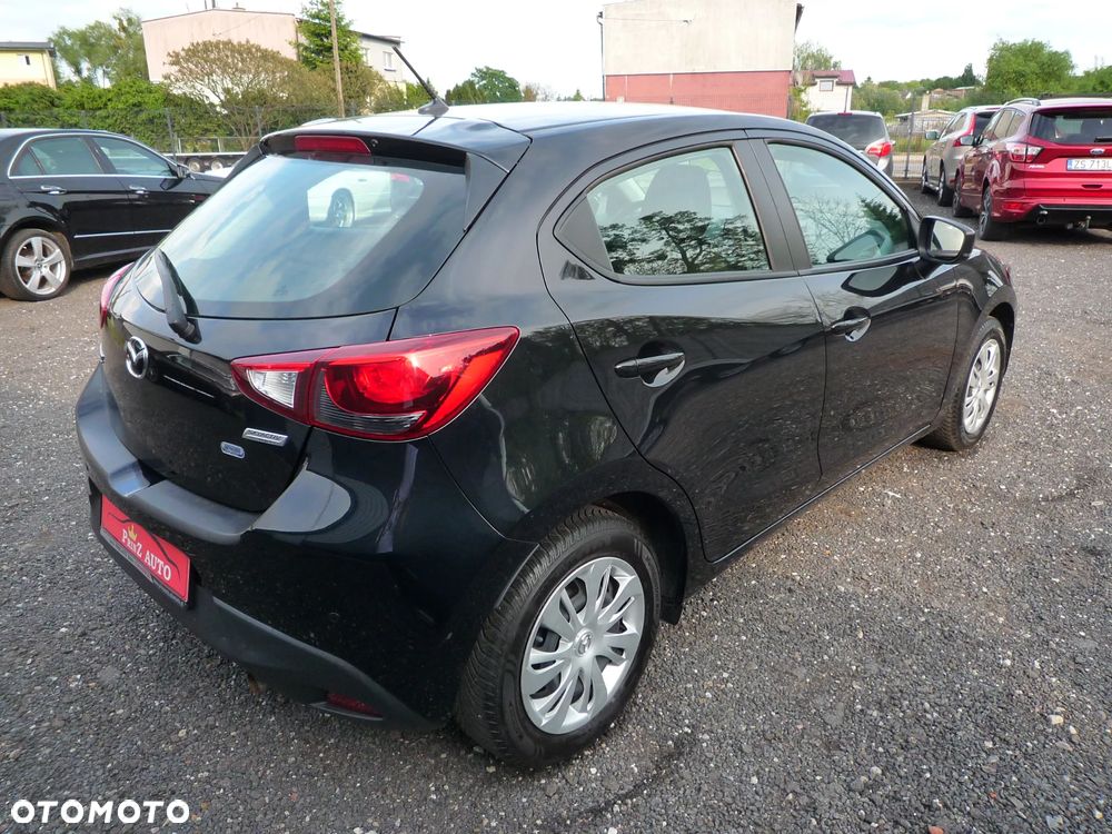 Mazda 2 - 6
