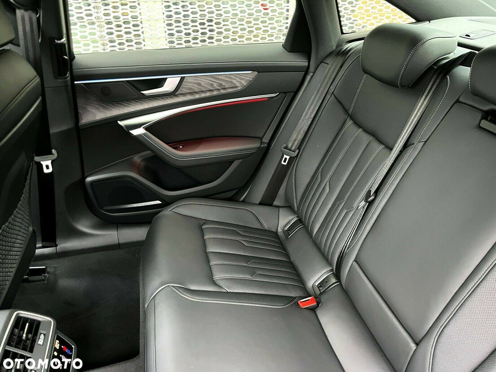 Audi A6 - 11
