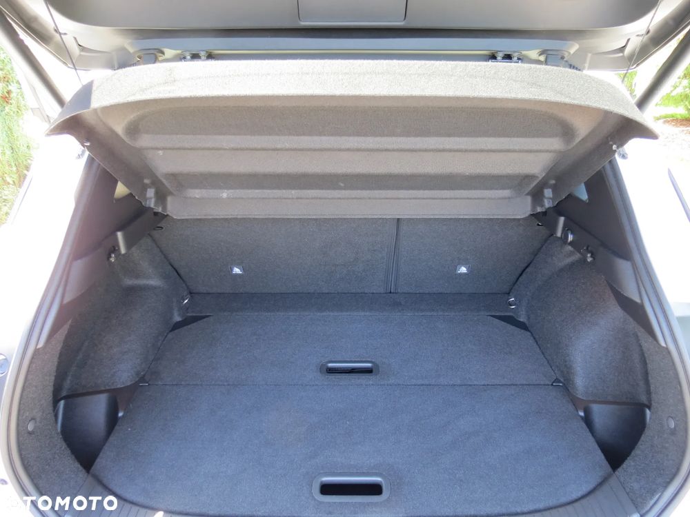 Nissan Qashqai 1.3 DIG-T N-Style - 33