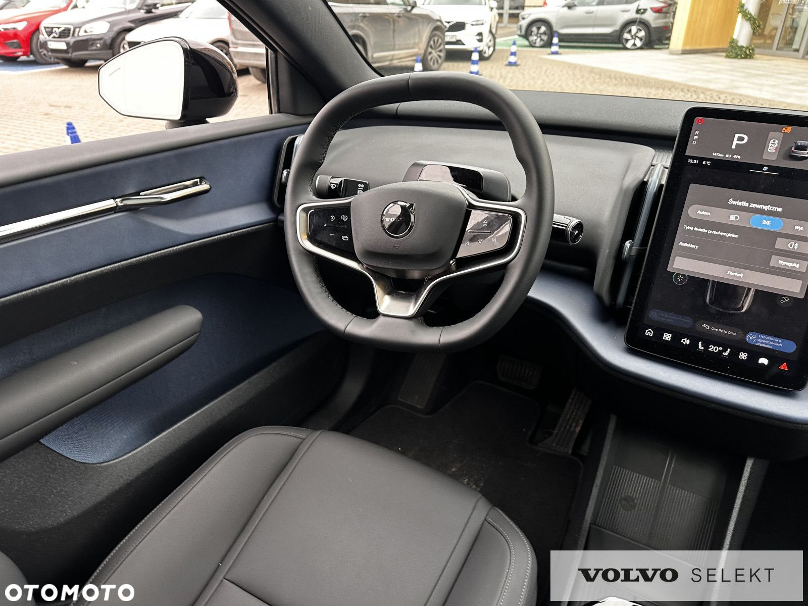 Volvo EX30 - 13