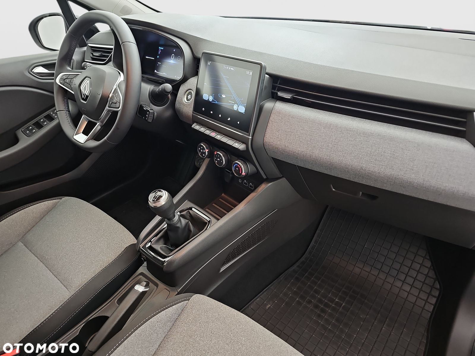 Renault Clio 1.0 TCe Evolution - 27