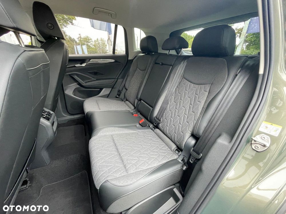 Volkswagen Tiguan - 25