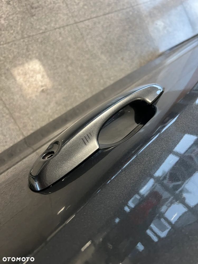 Ford Focus 1.0 EcoBoost Titanium Business - 17