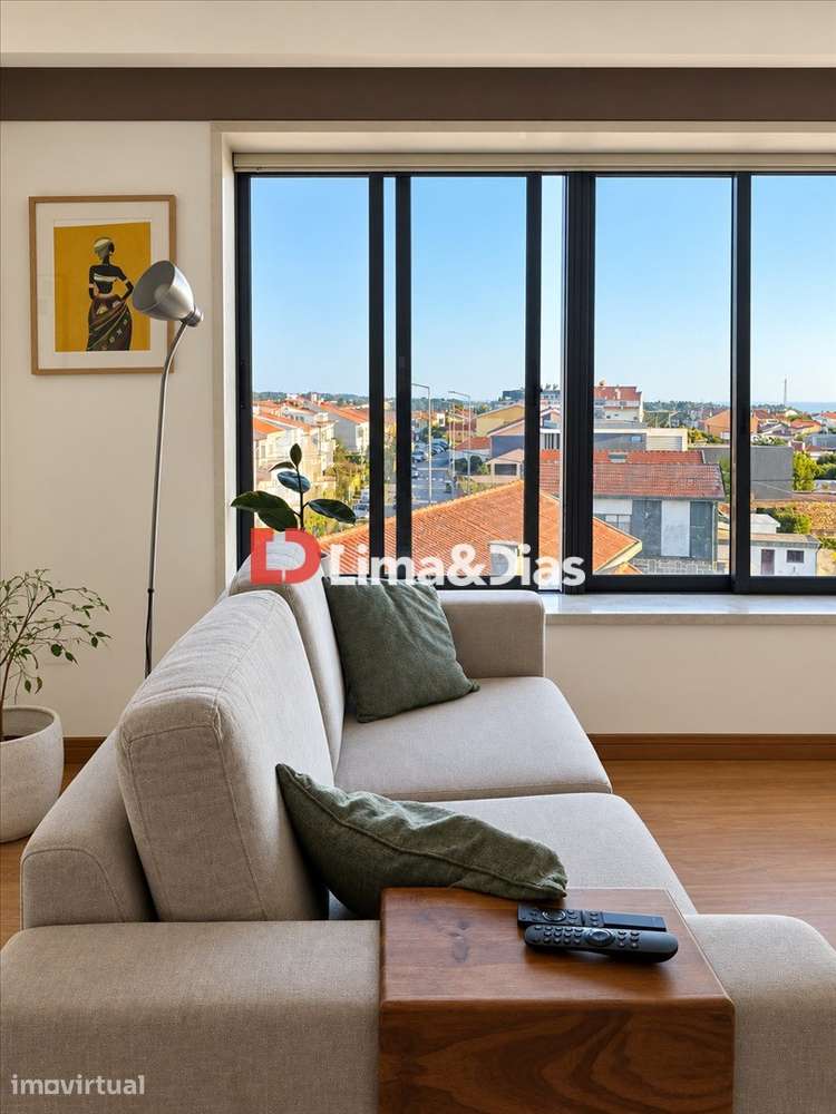Apartamento T1 DUPLEX Venda em Canidelo,Vila Nova de Gaia - Grande imagem: 2/19