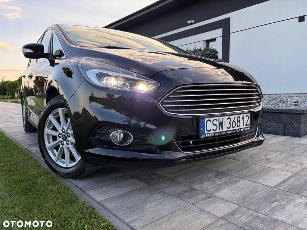 Ford S-Max 1.5 EcoBoost Titanium - 36