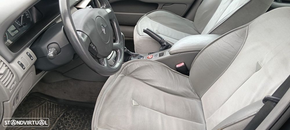 Renault Laguna 1.6 Privilège - 11