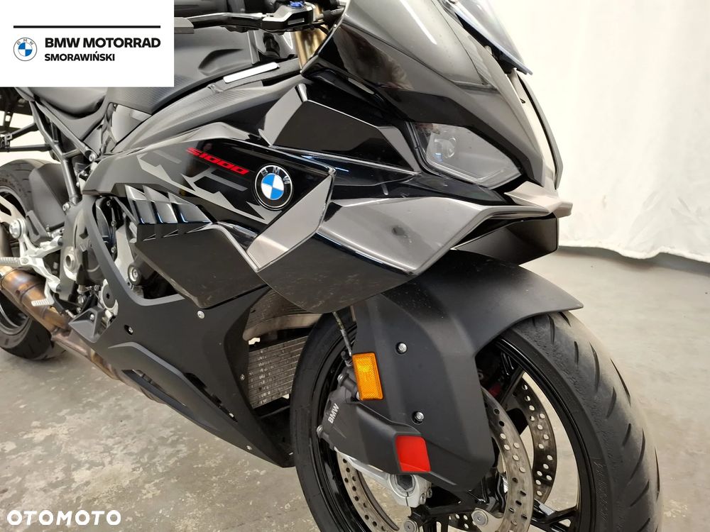 BMW S - 20