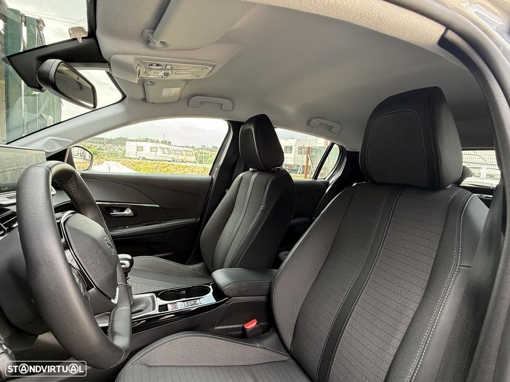 Peugeot 208 1.2 PureTech Allure - 23