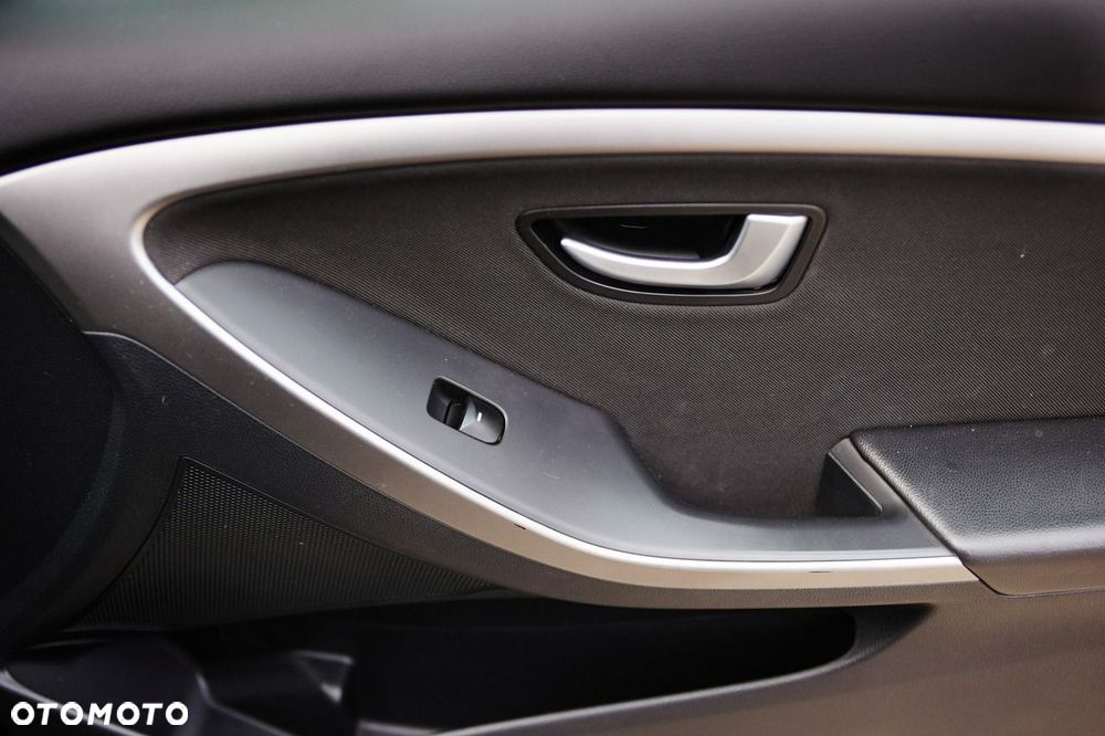 Hyundai i30 - 28