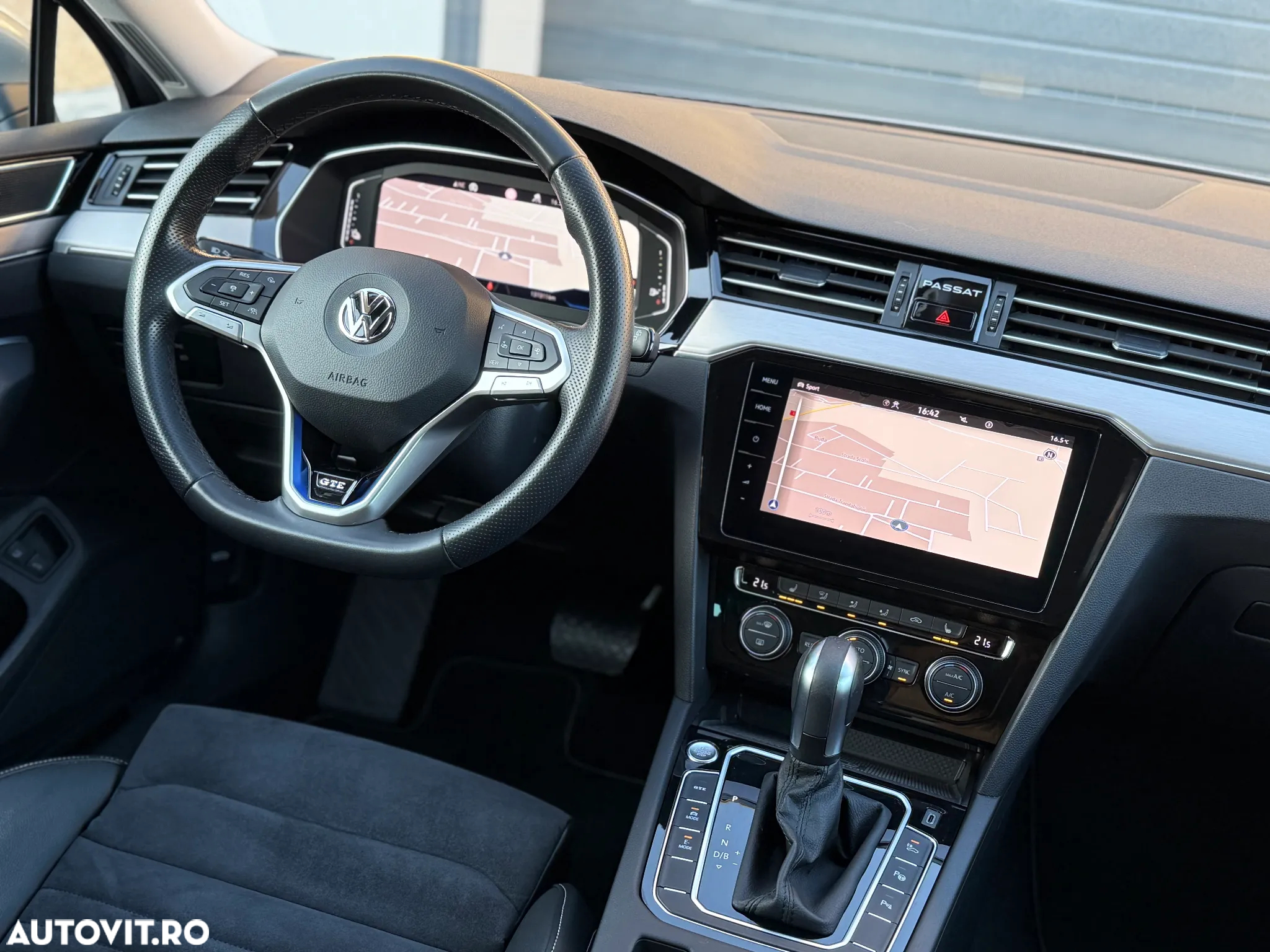 Volkswagen Passat Variant 1.4 TSI Plug-In-Hybrid DSG GTE - 23