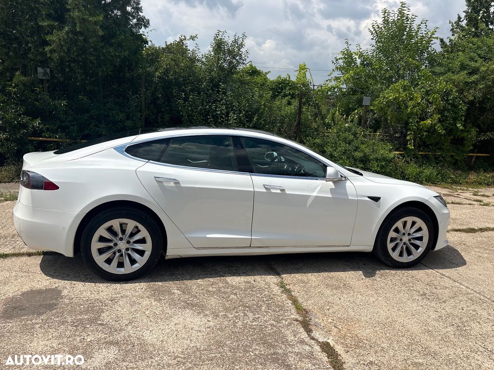 Tesla Model S 85D Allradantrieb Performance - 2