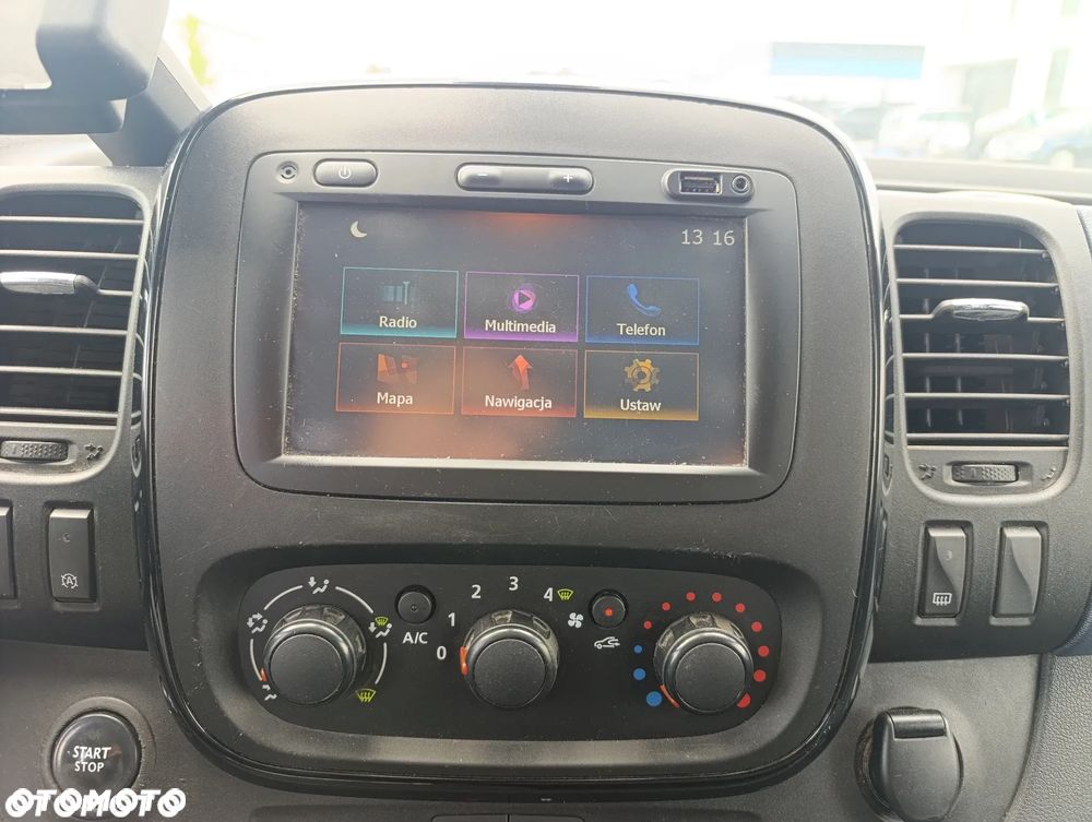 Opel Vivaro - 11