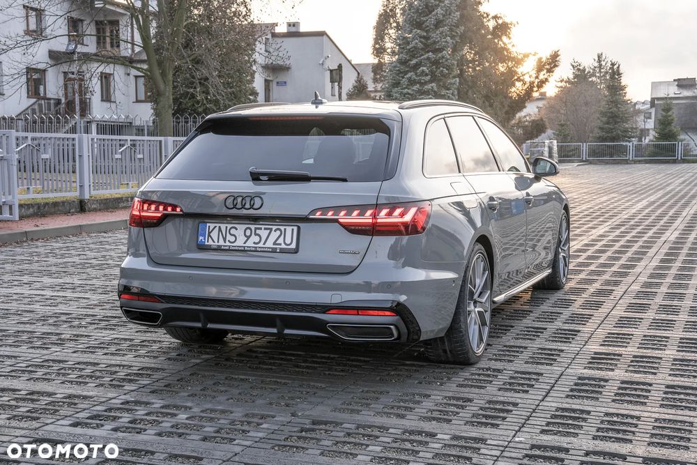 Audi A4 Avant - 4