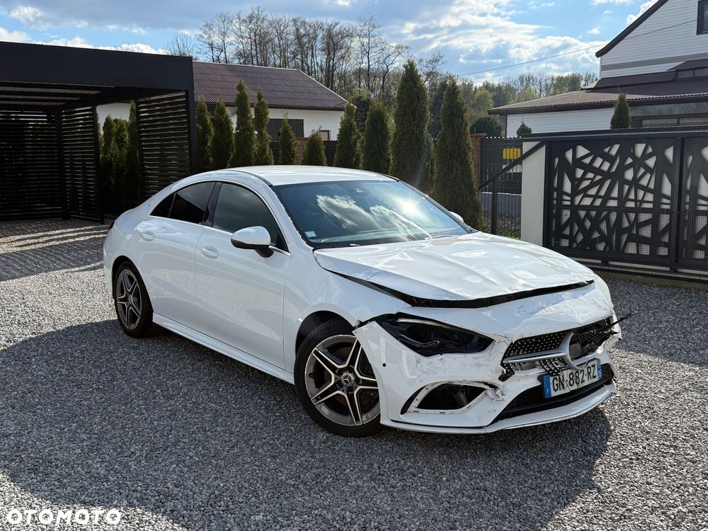 Mercedes-Benz CLA 220 7G-DCT AMG Line - 1