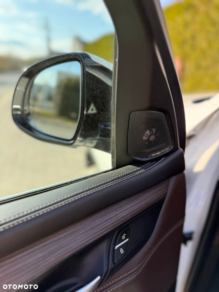BMW X5 xDrive40d - 10