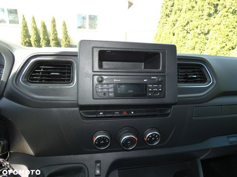 Renault Master - 11