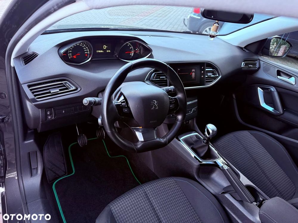 Peugeot 308 1.2 PureTech Active Pack S&S - 5