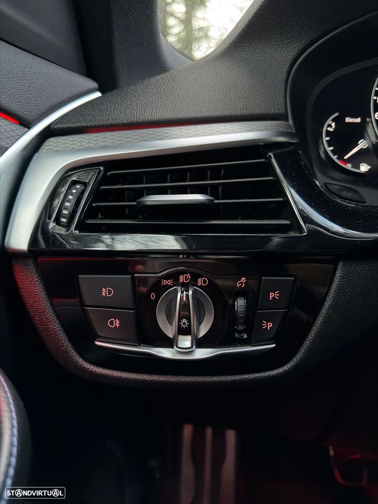 BMW 520 d Pack M Auto - 27