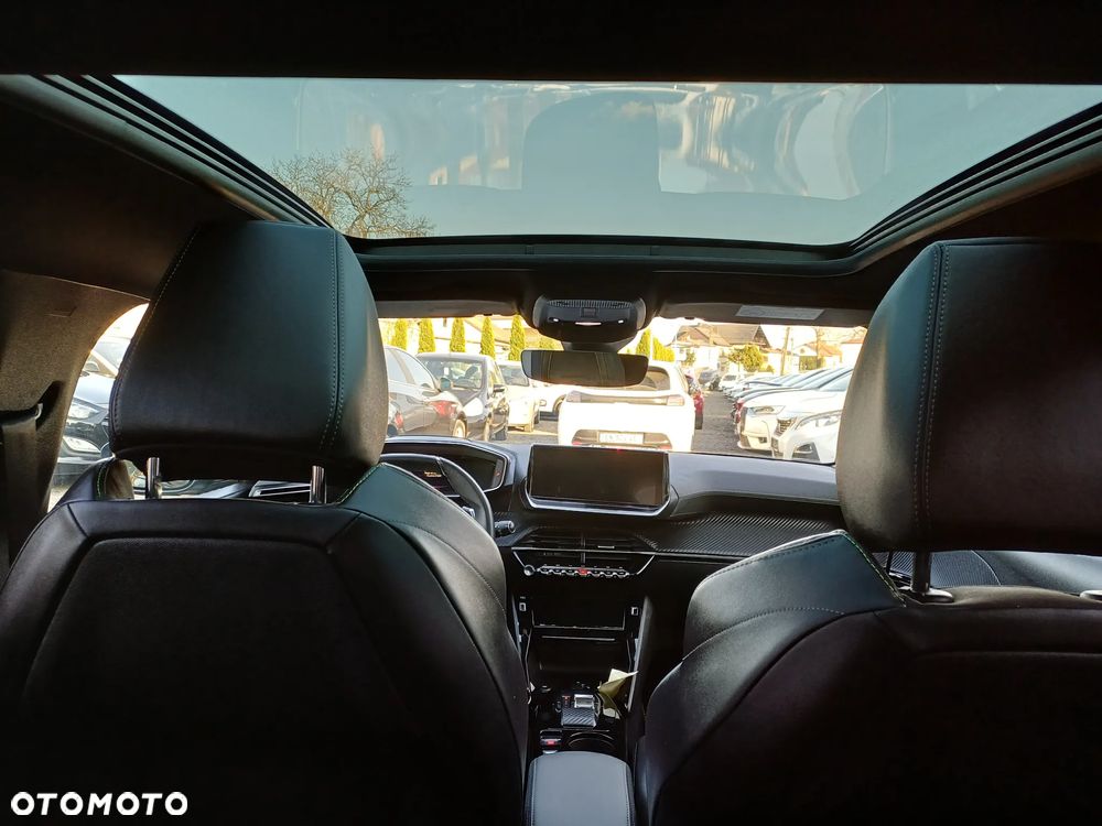 Peugeot 208 PureTech 100 EAT8 GT - 19