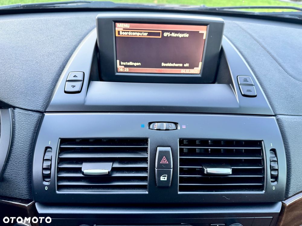 BMW X3 xDrive20i Limited Sport Edition - 27