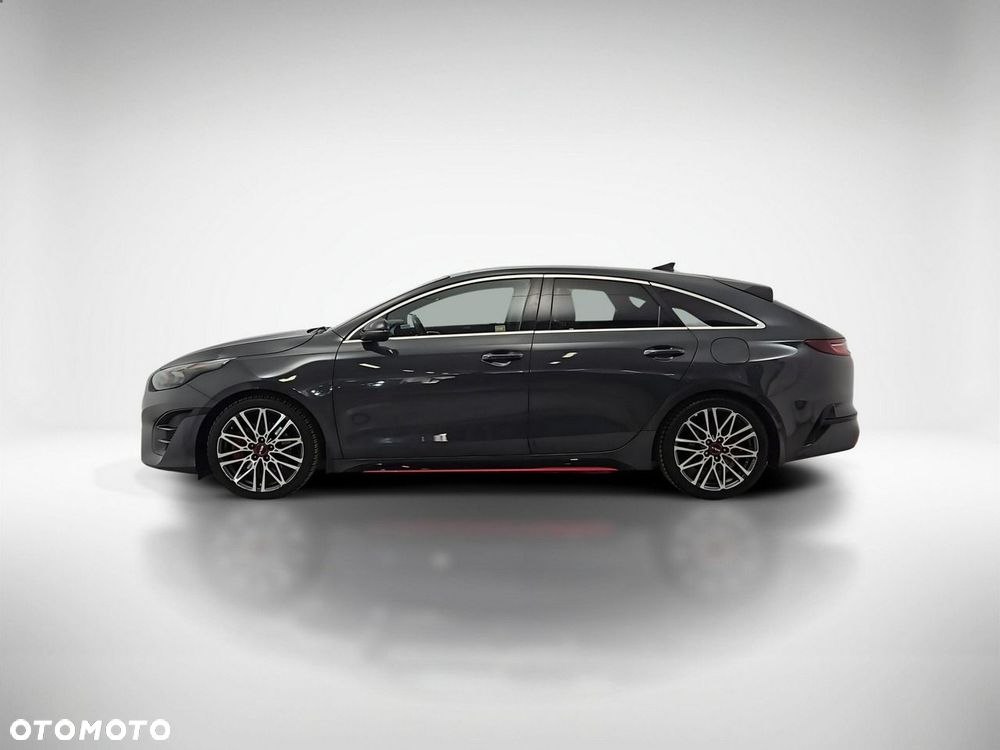 Kia ProCeed 1.6 T-GDI GT DCT - 2