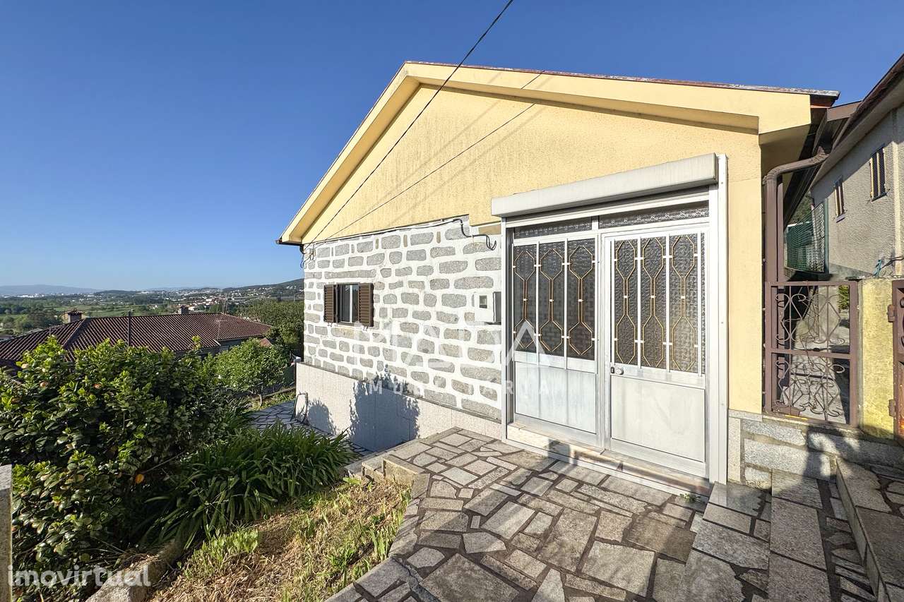 Moradia T2 individual c/480m2 de terreno e anexos em Escudeiros, Braga - Grande imagem: 4/36