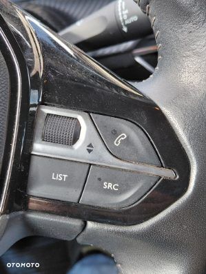 Peugeot 2008 1.2 PureTech Active S&S - 9