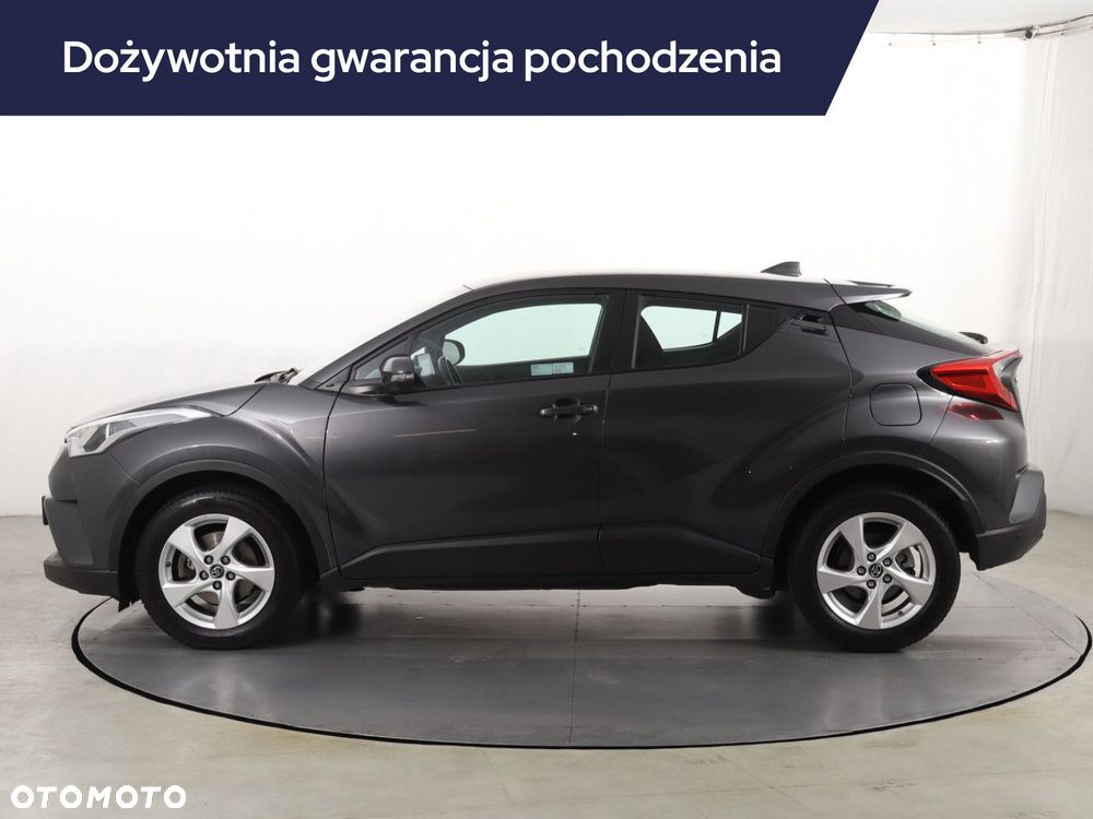 Toyota C-Hr 2017 photo 3