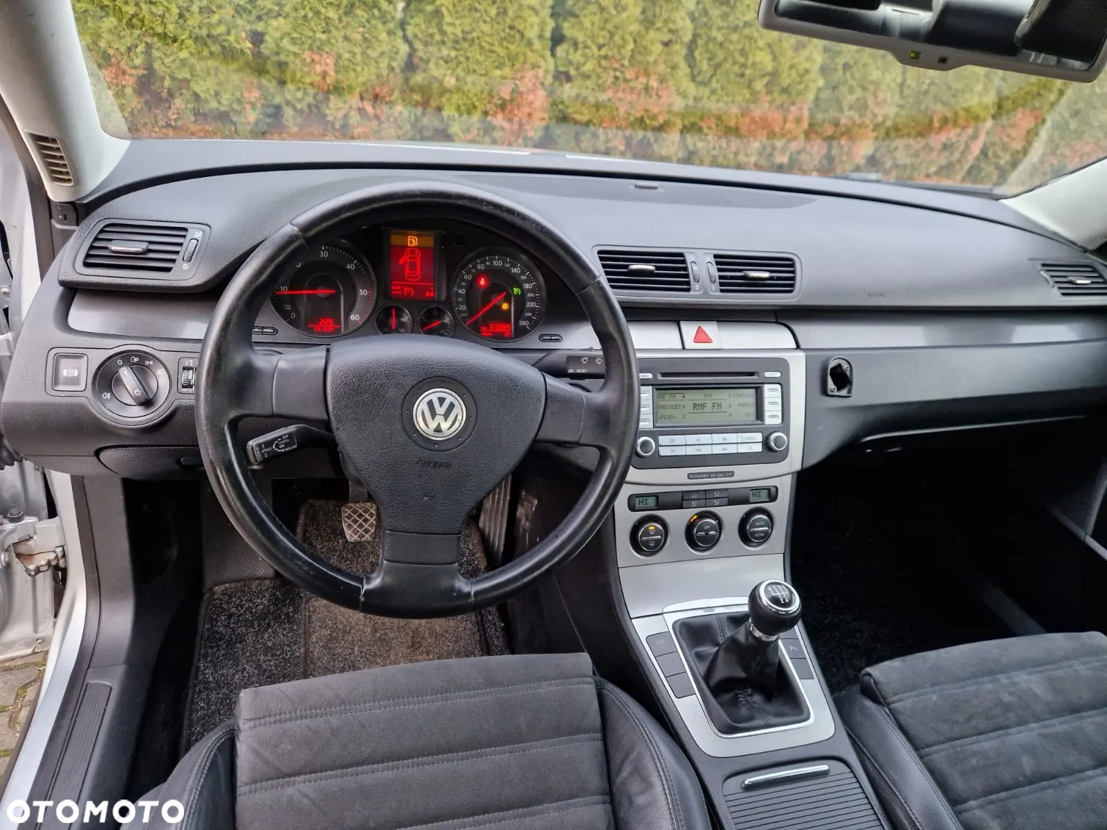 Volkswagen Passat 1.9 TDI 4Mot Highline - 6