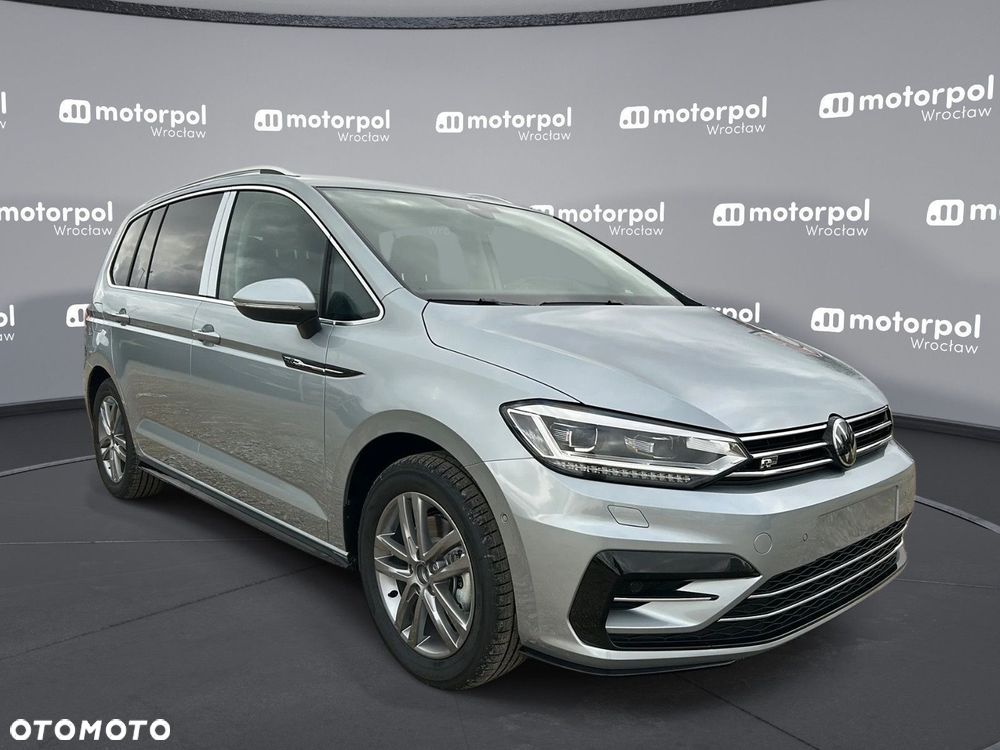 Volkswagen Touran - 13