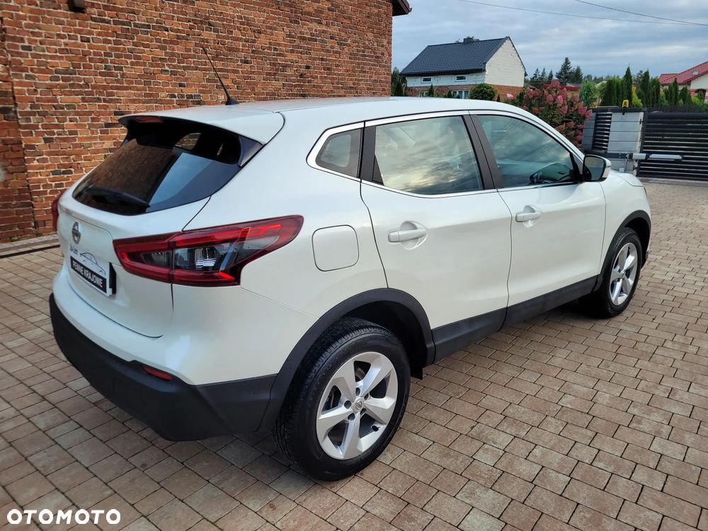 Nissan Qashqai 1.3 DIG-T N-Connecta - 10