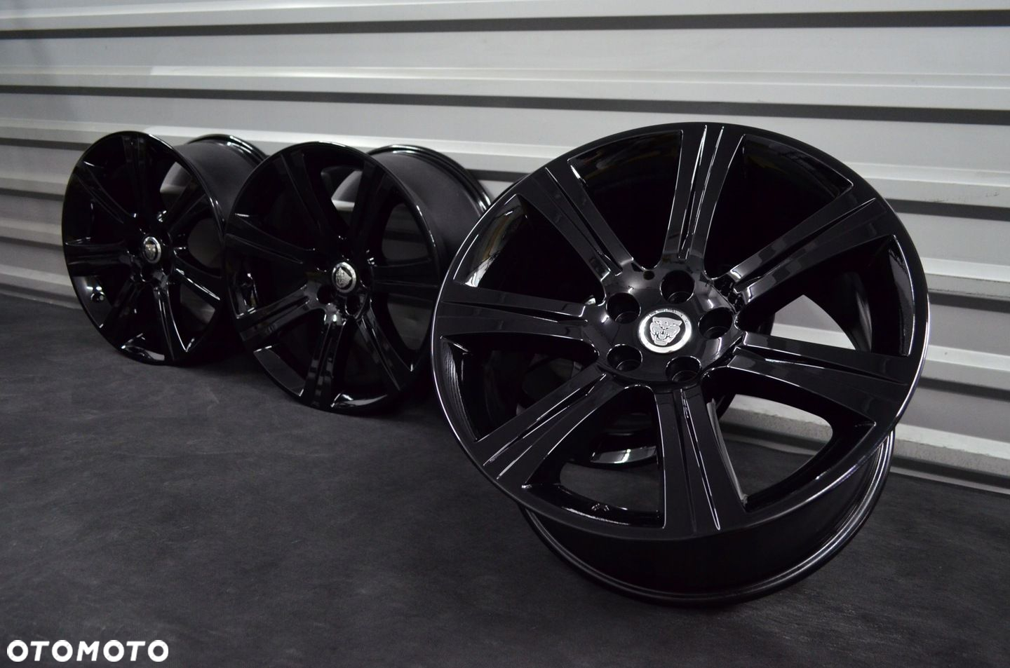 Felgi 5x108 8,5/9,5J R18 Jaguar XF X250 6W831007AB - 4