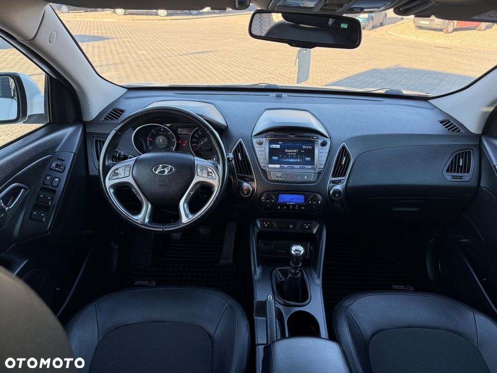 Hyundai ix35 1.7 CRDi 2WD Fifa World Cup Edition - 17