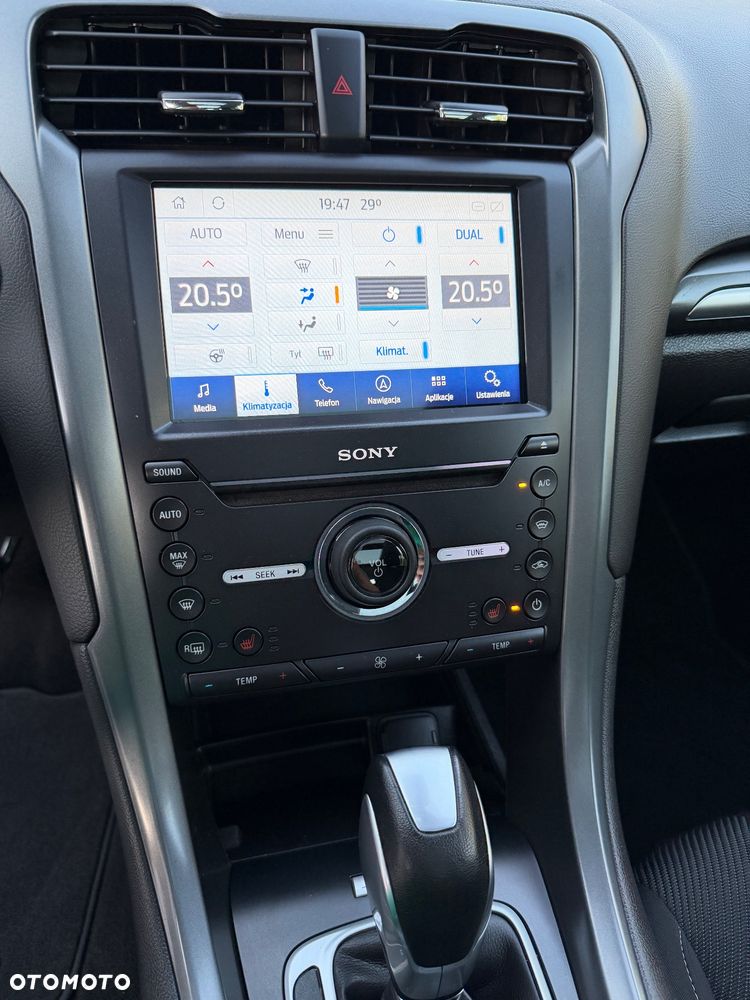 Ford Mondeo 2.0 TDCi PowerShift-Aut Allrad Titanium - 40