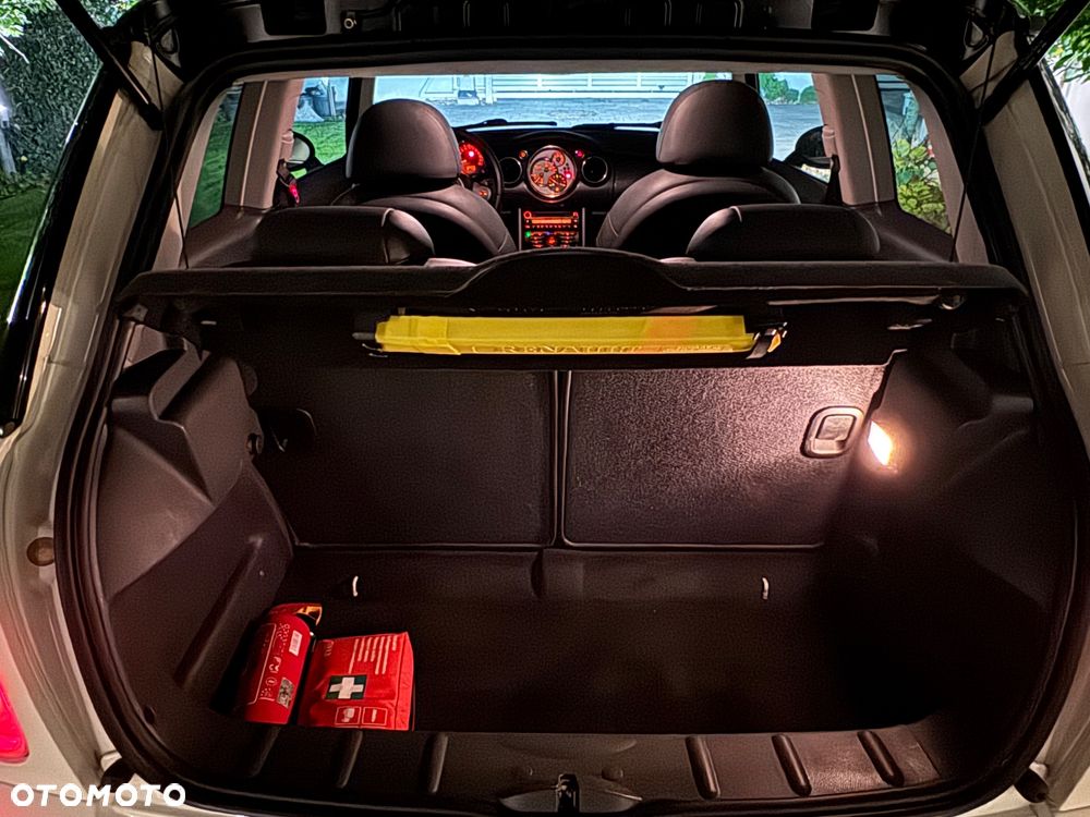 MINI Cooper S Standard - 19