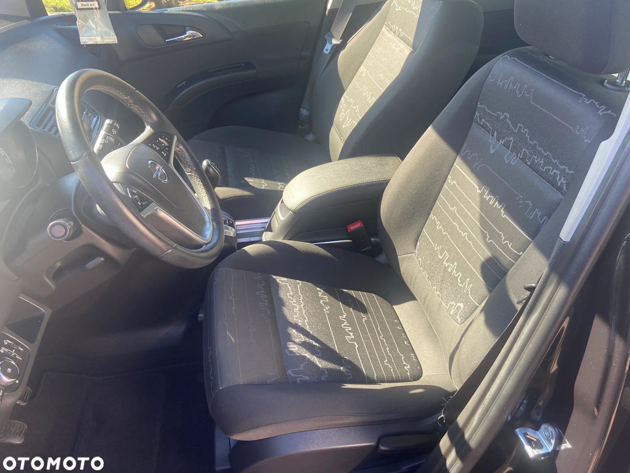 Opel Meriva 1.4 T Cosmo - 9