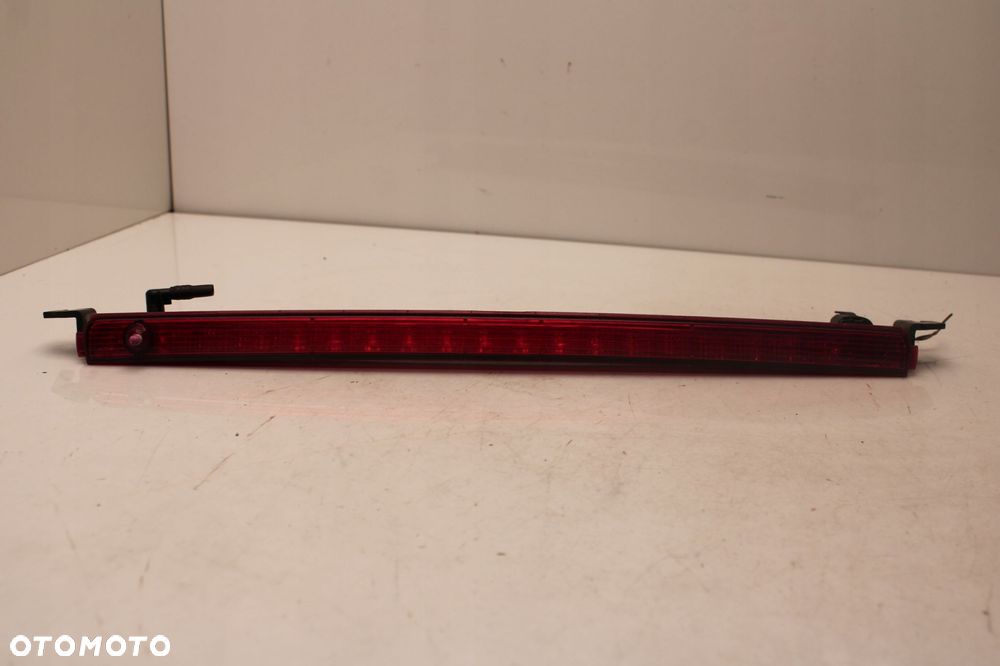 porsche cayenne s 02r- trzecie światło stop stopu 7l5945097 - 1