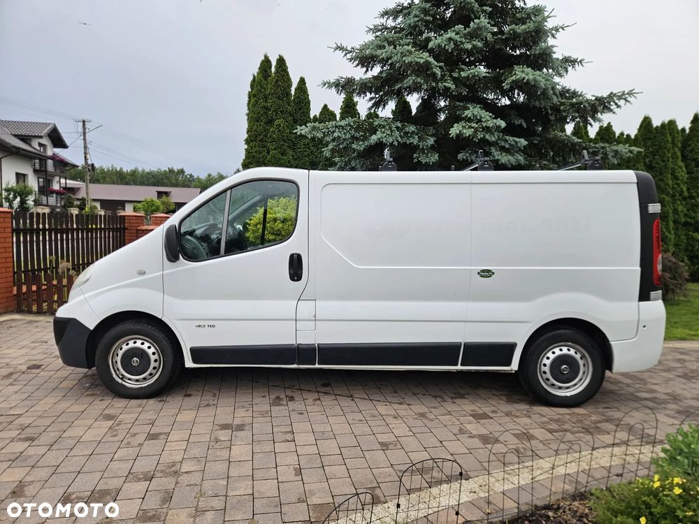 Renault Trafic - 2