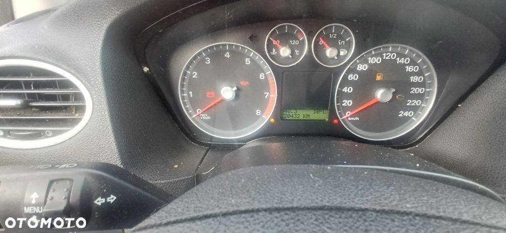 Ford Focus - 4