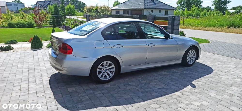 BMW Seria 3 320d - 8