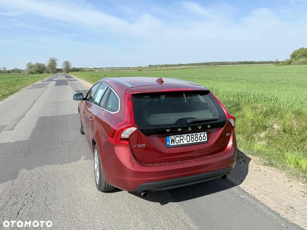 Volvo V60 - 3
