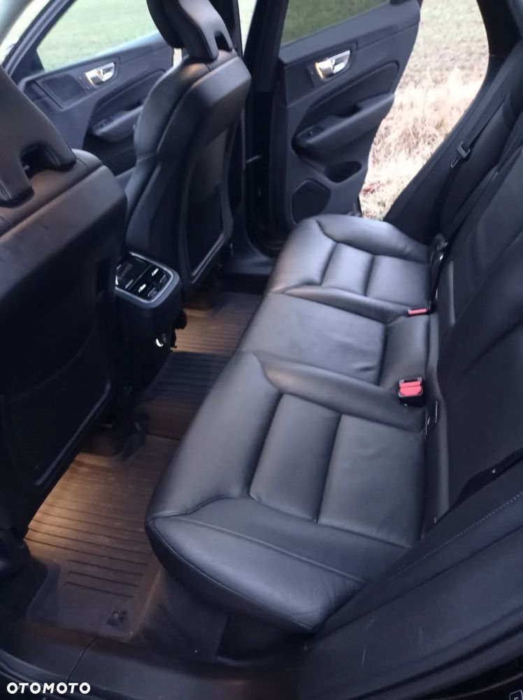 Volvo XC 60 T5 Geartronic Inscription - 22