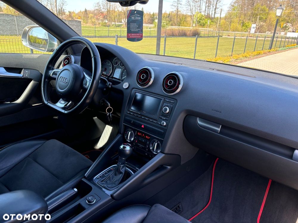 Audi S3 Sportback S tronic - 27