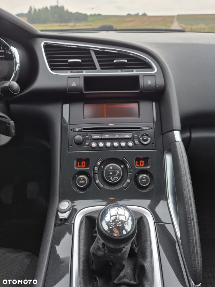 Peugeot 3008 1.6 Active - 12