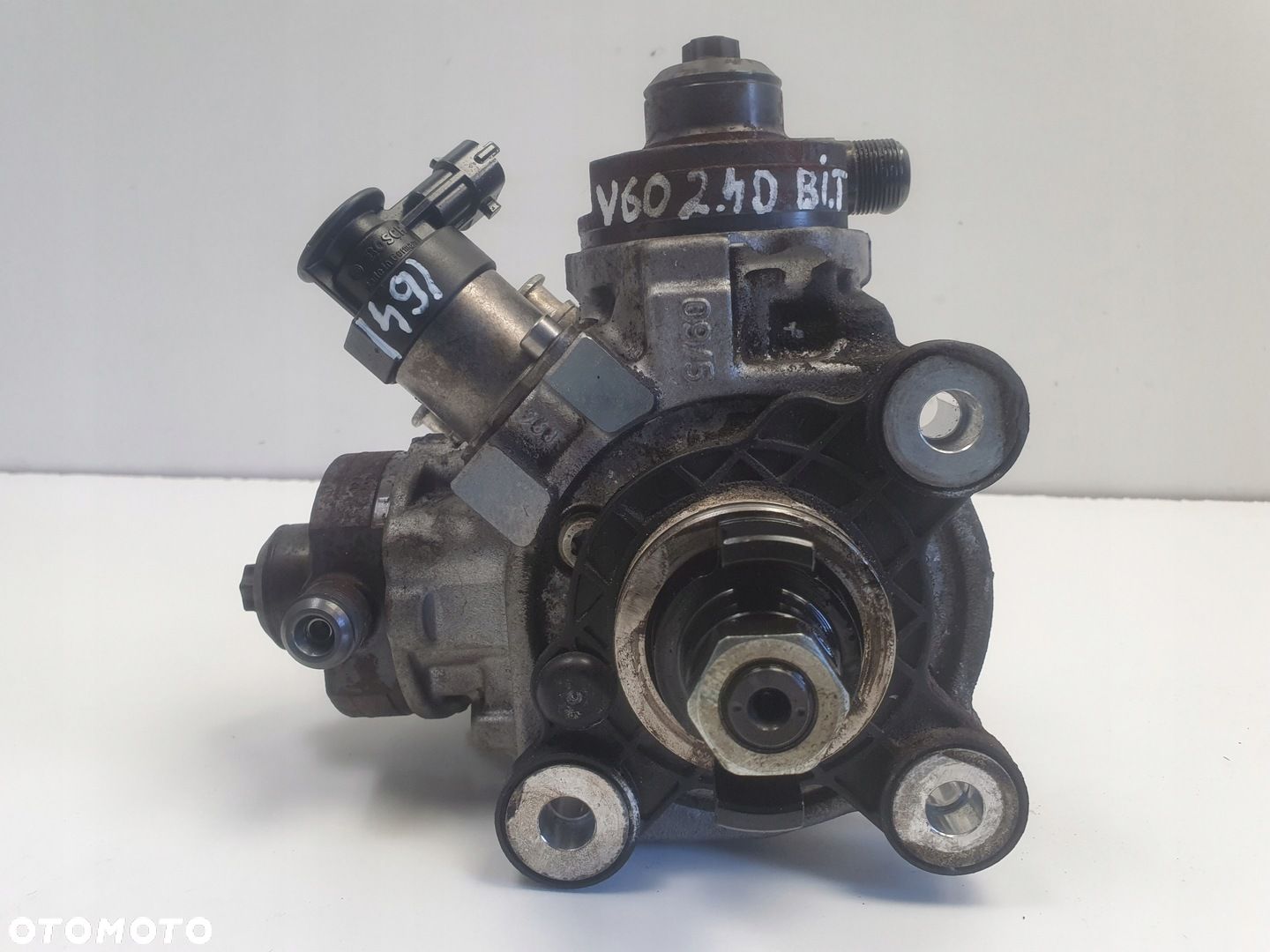 Volvo S60 II V60 2.0 D4 POMPA WTRYSKOWA paliwa 0445010681 - 1