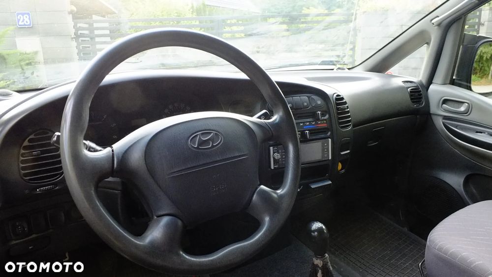 Hyundai H200 - 20