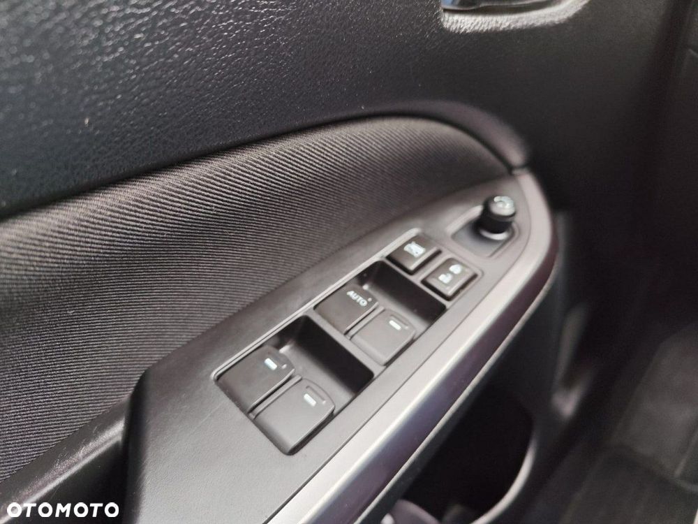 Suzuki Vitara - 16