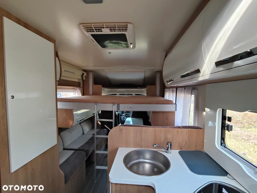 CI Horon 74XT Ford Transit - 21